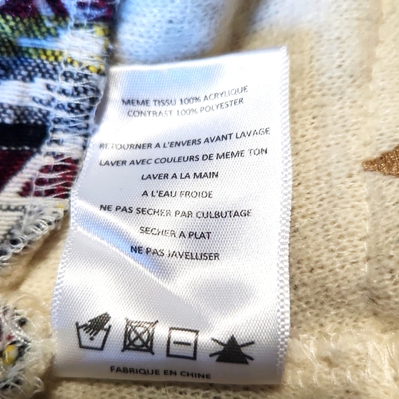 Miss Me Boho Western Cowgirl Aztec Fringed Vest Size Large - Picture 7 of 8